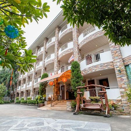 Selina Place Hotel Pattaya Exterior photo