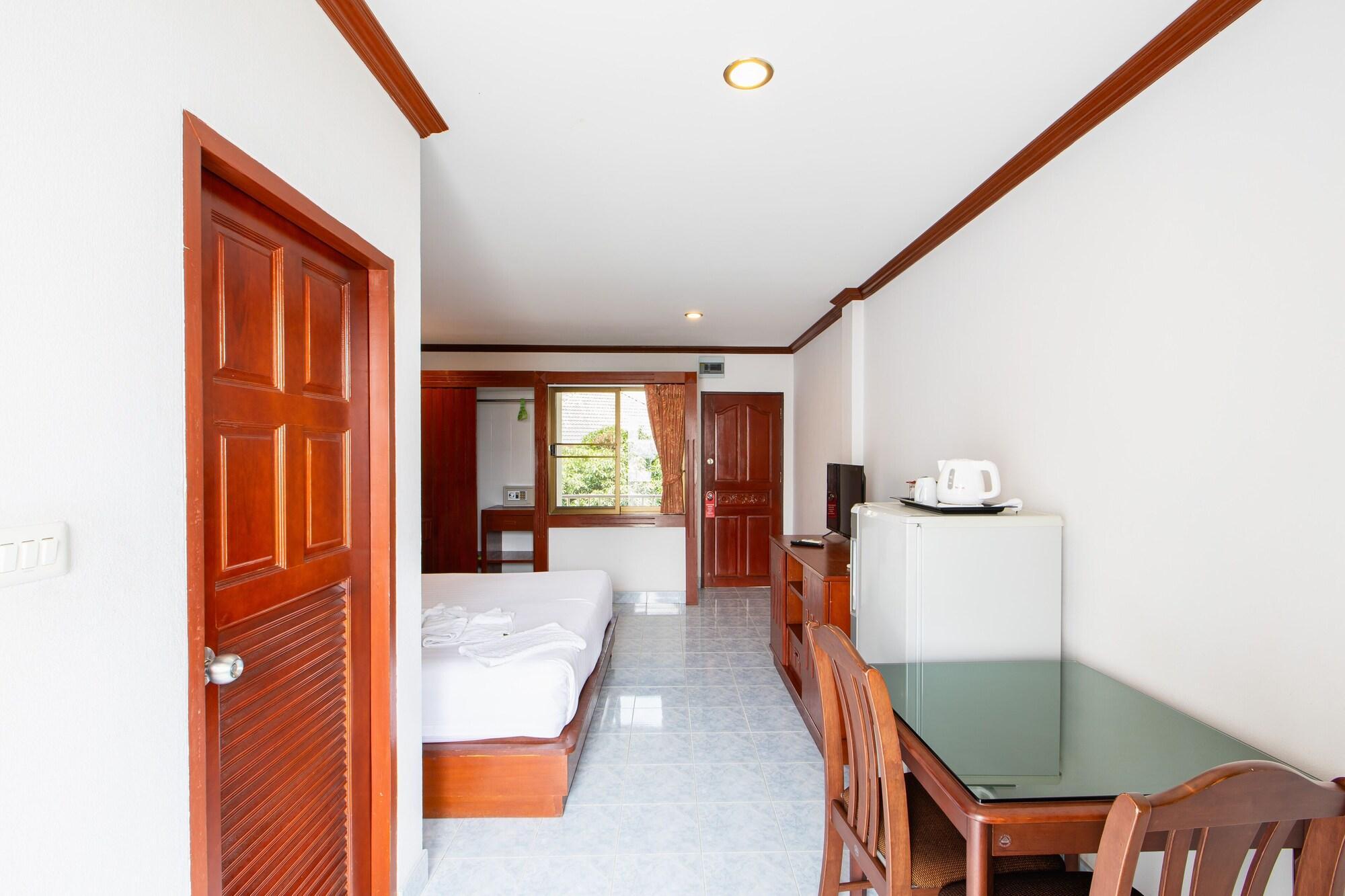 Selina Place Hotel Pattaya Exterior photo
