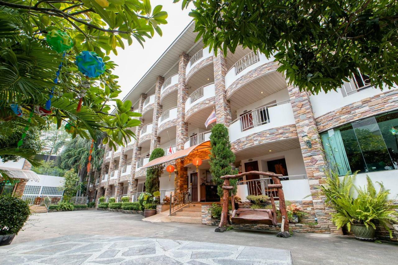Selina Place Hotel Pattaya Exterior photo